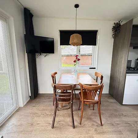 Wetland Vakantiehuisjes Holiday home *