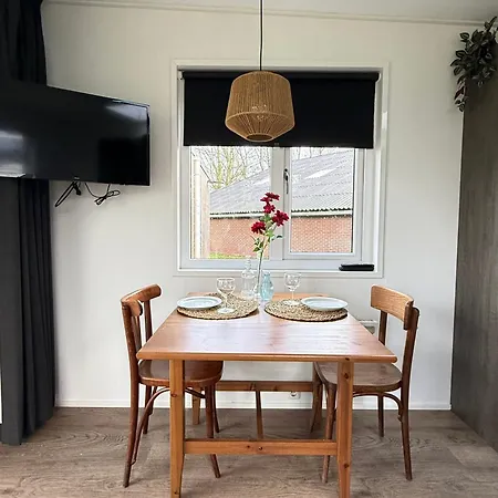 Holiday home Wetland Vakantiehuisjes *