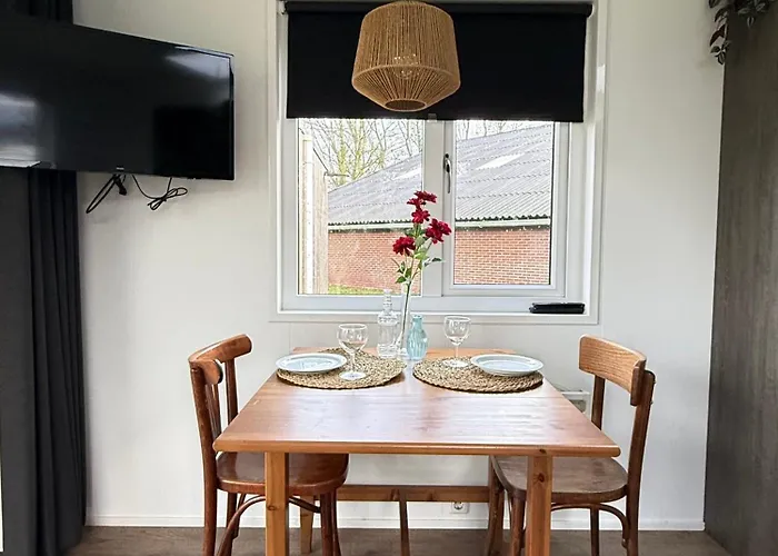 Holiday home Wetland Vakantiehuisjes *